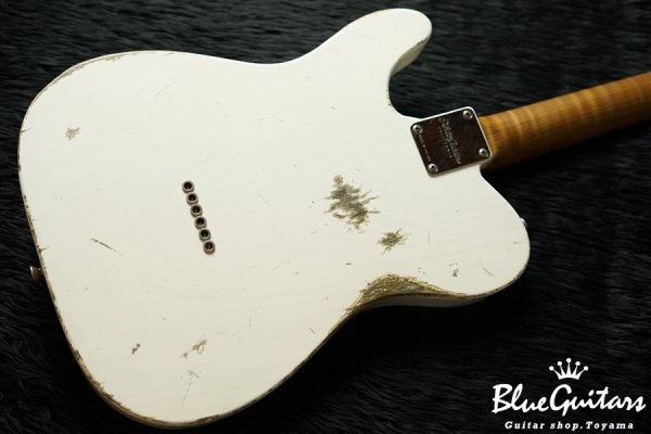 XTC-1 - White Blonde #975/Heavy Aged/Ash/Roasted 4A Grade Flame Maple Neck