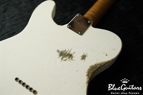 XTC-1 - White Blonde #975/Heavy Aged/Ash/Roasted 4A Grade Flame Maple Neck
