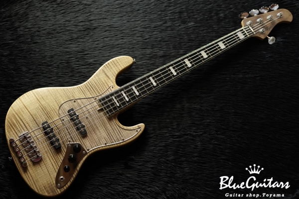 Bacchus WOODLINE PREMIUM 5 Flame Maple top / Alder back - Black Oil | Blue  Guitars Online Store