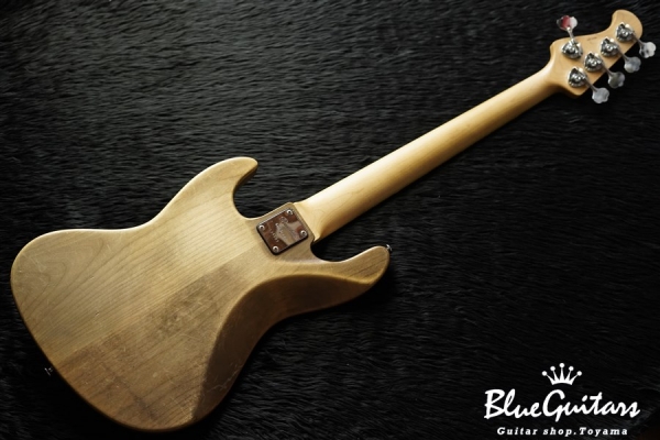 WOODLINE PREMIUM 5 Flame Maple top / Alder back - Black Oil