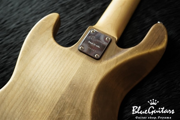 WOODLINE PREMIUM 5 Flame Maple top / Alder back - Black Oil