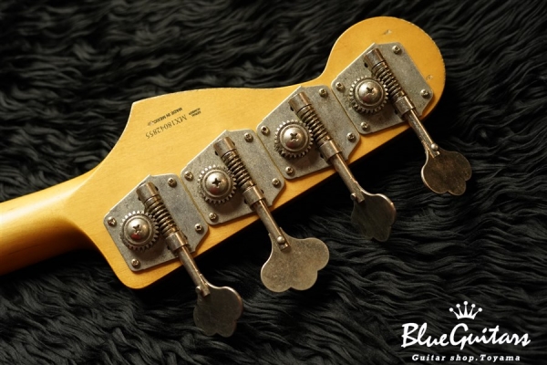 Road Worn 60s Jazz Bass - 3-Color Sunburst