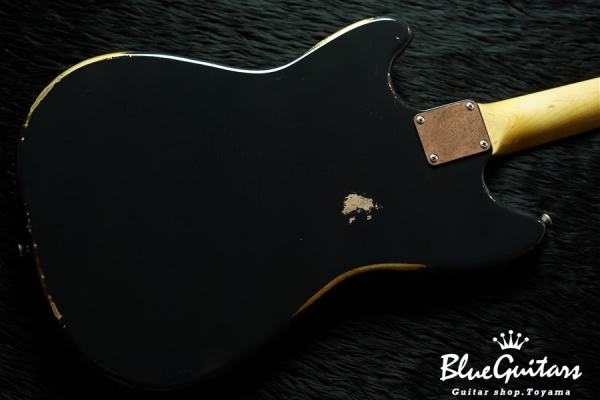 IRIS #054 - Navy over Gold