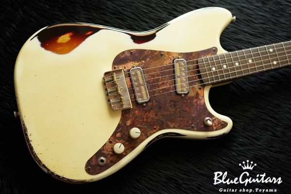 IRIS #057 - Vintage White over 3TS 