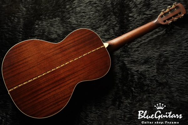G9521 Style 2 Triple-O Auditorium - Appalachia Cloudburst