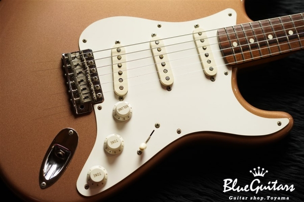 Master Grade 1961 Stratocaster - Burgundy Mist / Matching Head