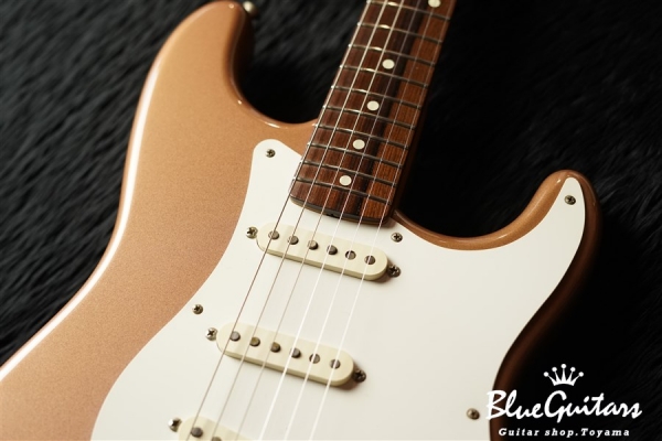 Master Grade 1961 Stratocaster - Burgundy Mist / Matching Head