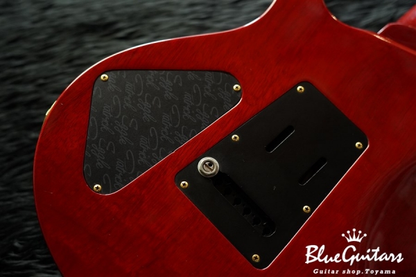 Berlin Pro 24F w/ Trem - Trans Amber