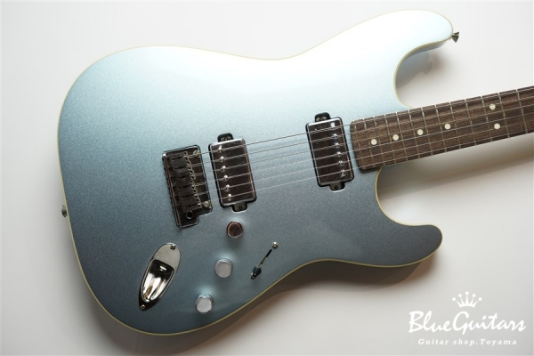 MADE IN JAPAN MODERN STRATOCASTER HH - Mystic Ice Blue