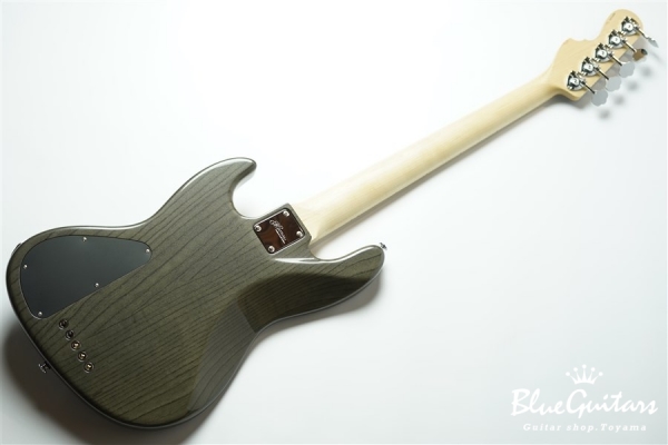 MJ Five-Premium/MG AC - GM-B