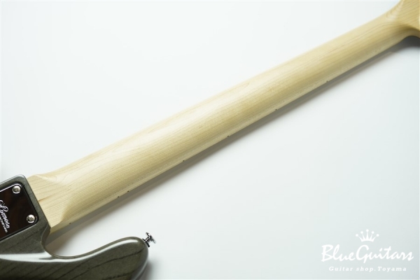 MJ Five-Premium/MG AC - GM-B