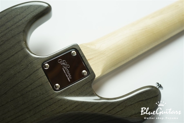 MJ Five-Premium/MG AC - GM-B