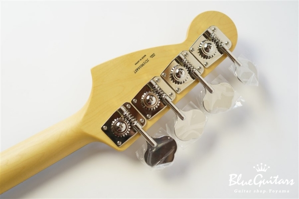 MADE IN JAPAN HYBRID MUSTANG BASS - Vintage White