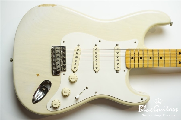 American Vintage '57 Stratocaster - White Blonde