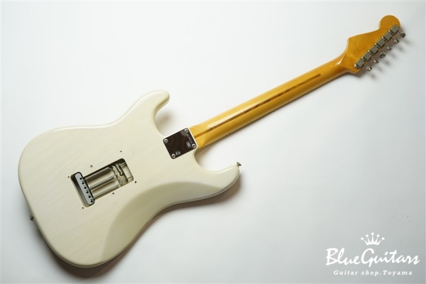 American Vintage '57 Stratocaster - White Blonde