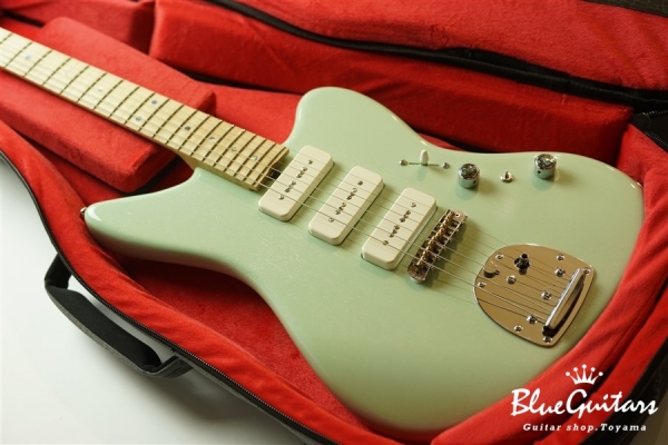 jam - See Through Seafoam Green / Silver Filler