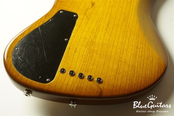 LEJ AMHW 5 2017 - Amber #AH106