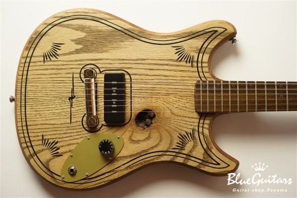 Magic 13 Guitar - Oak/Deity/No eye