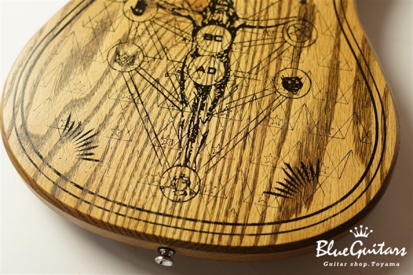 Magic 13 Guitar - Oak/Deity/No eye