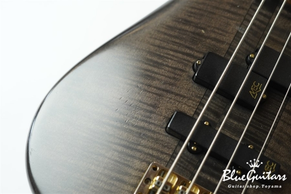 Streamer Stage I 4st - Nirvana Black Oil Finish