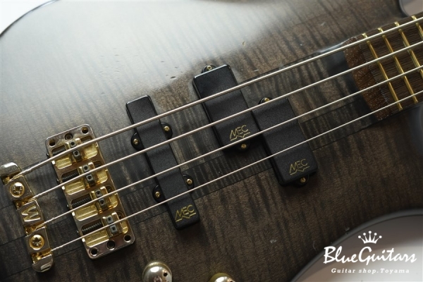 Streamer Stage I 4st - Nirvana Black Oil Finish