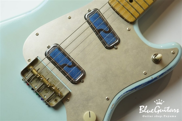 IRIS #065 - Sonic Blue over Lake Placid Blue