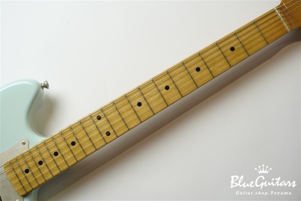 IRIS #065 - Sonic Blue over Lake Placid Blue