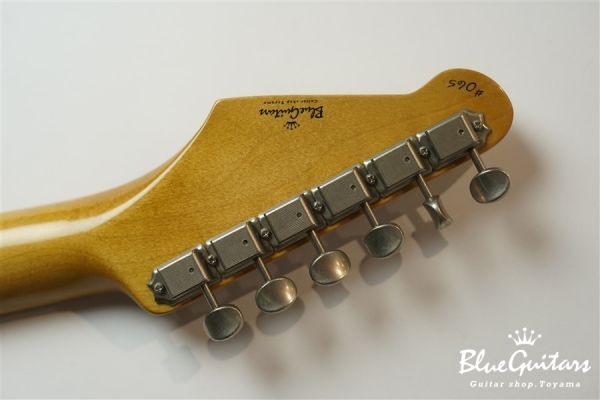 IRIS #065 - Sonic Blue over Lake Placid Blue