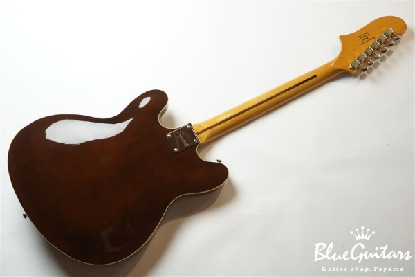 Classic Vibe Starcaster - Walnut