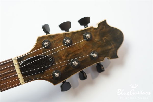 Cirrus Easel - Suiboku