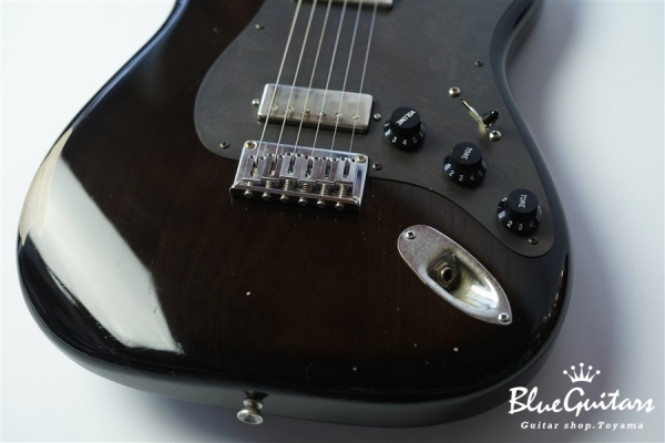 Model S. #045 Light Aged - See through Black Burst with Black