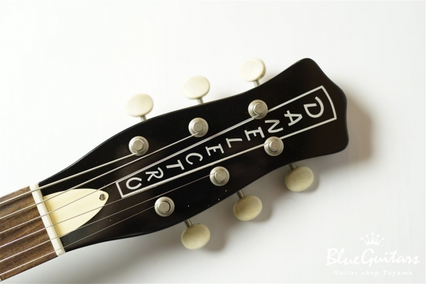 JADE 57 - Limo Black