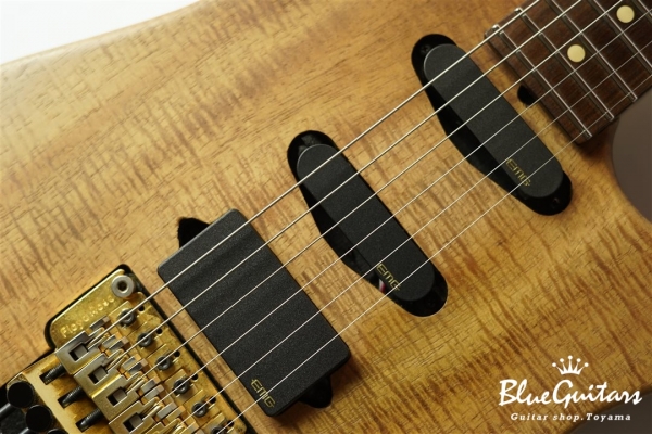 Reb Beach Model / Curly Koa body & Pau Ferro Neck
