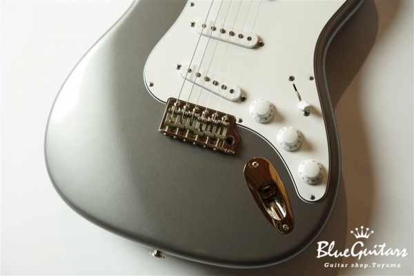 Silver Sky - Tungsten