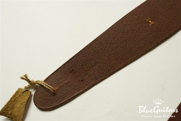 Plain Leather - Choco & Oval Studs