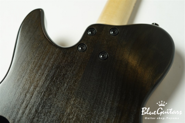 Cirrus Easel - ichika Specs -