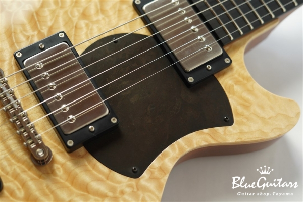 Grain – Quilted Maple TOP/Ebony FB/Color:Natural