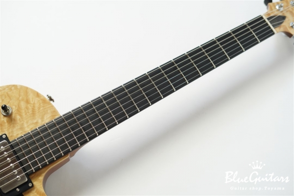 Grain – Quilted Maple TOP/Ebony FB/Color:Natural