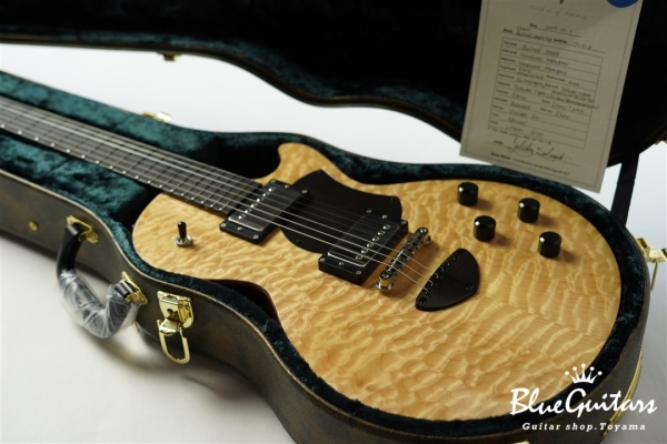 Grain – Quilted Maple TOP/Ebony FB/Color:Natural