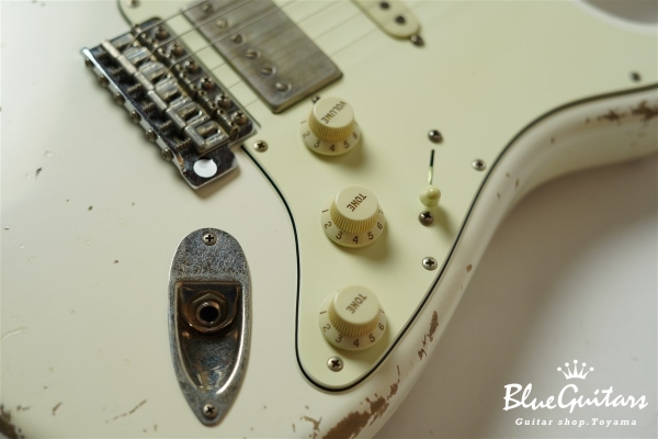 XSC-2 - Olympic White/Heavy Aged/Alder/Roasted Flame Maple Neck