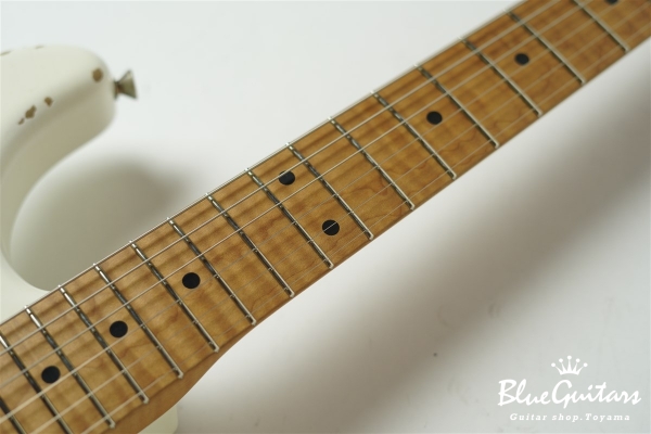 XSC-2 - Olympic White/Heavy Aged/Alder/Roasted Flame Maple Neck