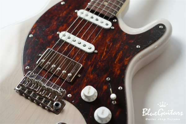 Ve=cul - V.Blonde [All Lacquer]