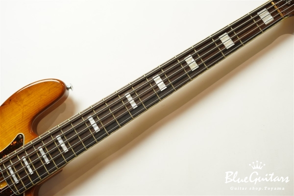 LEJ AMHW 5 2017 - Amber #AH106