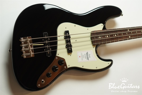 Made in Japan Traditional 60s Jazz Bass - Black