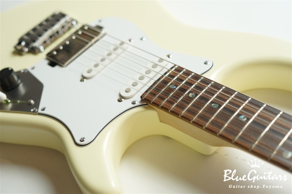 PREMERO STM ALDER - CREAM WHITE HALF MATT