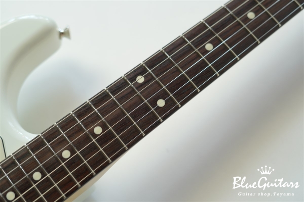 Made in Japan Traditional 60s Stratocaster - Olympic White