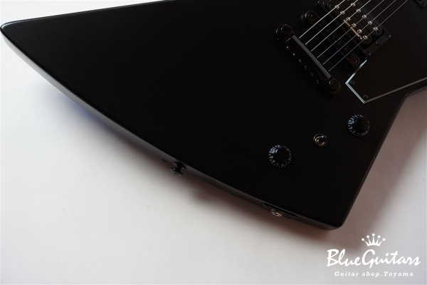 Explorer B-2 - Satin Ebony