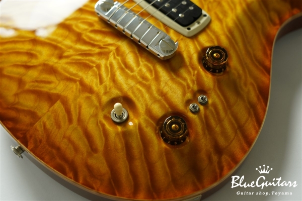 Private Stock Paul’s Graphite Guitar #5537 - Honey Gold Smoked Burst