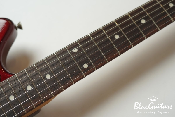 IRIS #104 - Black Cherry Metallic over Copper Red 