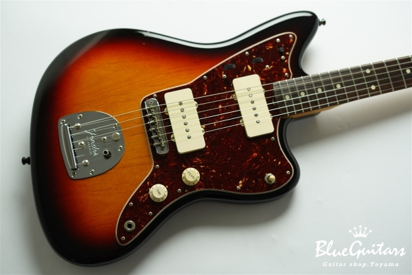 Fender American Vintage '62 Jazzmaster - 3-Color Sunburst | Blue